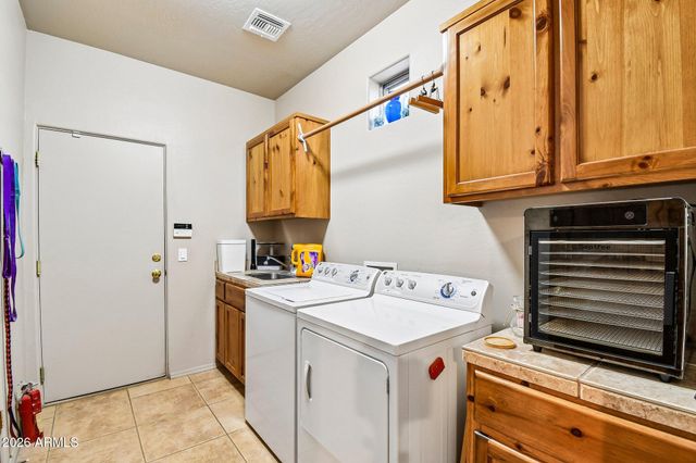 1547 N VAL VISTA Road, Apache Junction, AZ 85119