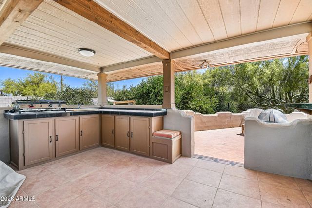 1547 N VAL VISTA Road, Apache Junction, AZ 85119