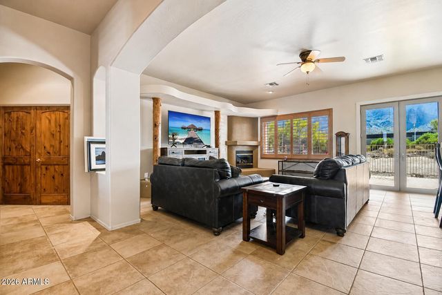 1547 N VAL VISTA Road, Apache Junction, AZ 85119