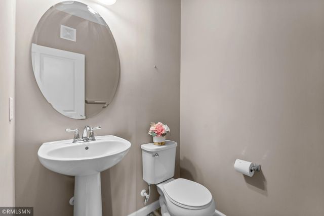 12796 Legacy Creek Parkway NE, Blaine, MN 55449