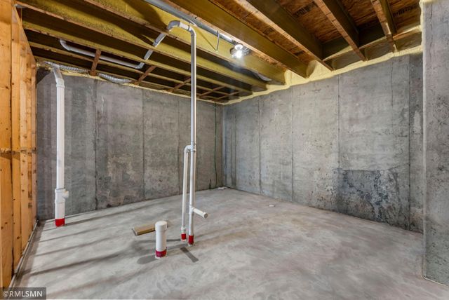 12796 Legacy Creek Parkway NE, Blaine, MN 55449