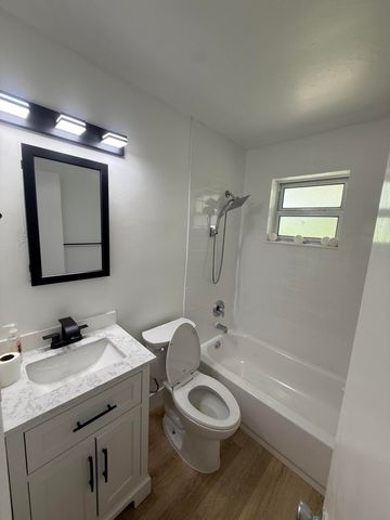2018 NE 15th Street, Fort Lauderdale, FL 33304