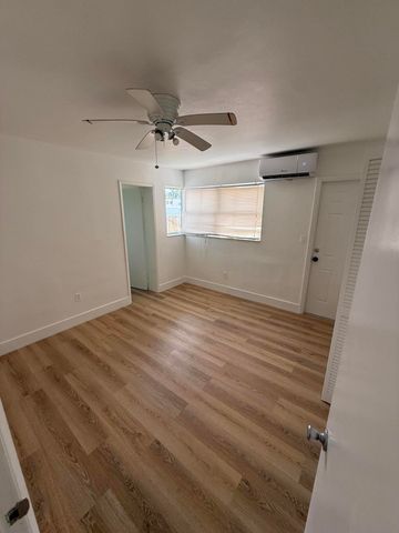 2018 NE 15th Street, Fort Lauderdale, FL 33304