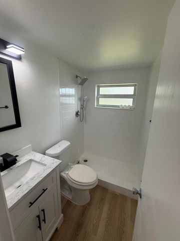 2018 NE 15th Street, Fort Lauderdale, FL 33304