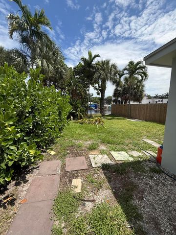 2018 NE 15th Street, Fort Lauderdale, FL 33304