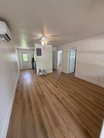 2018 NE 15th Street, Fort Lauderdale, FL 33304