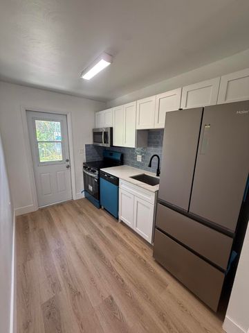 2018 NE 15th Street, Fort Lauderdale, FL 33304