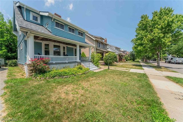 1290 Jackson Avenue, Lakewood, OH 44107