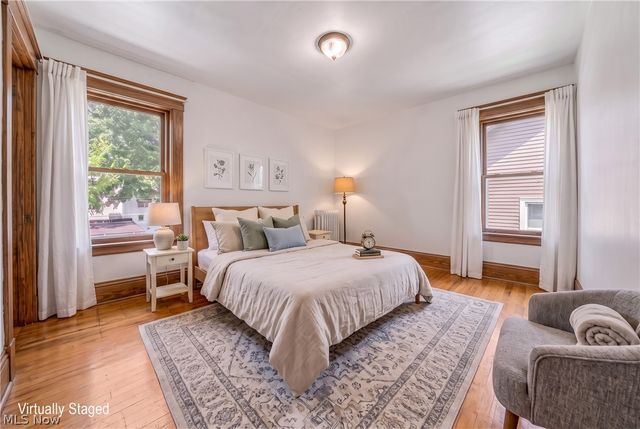 1290 Jackson Avenue, Lakewood, OH 44107