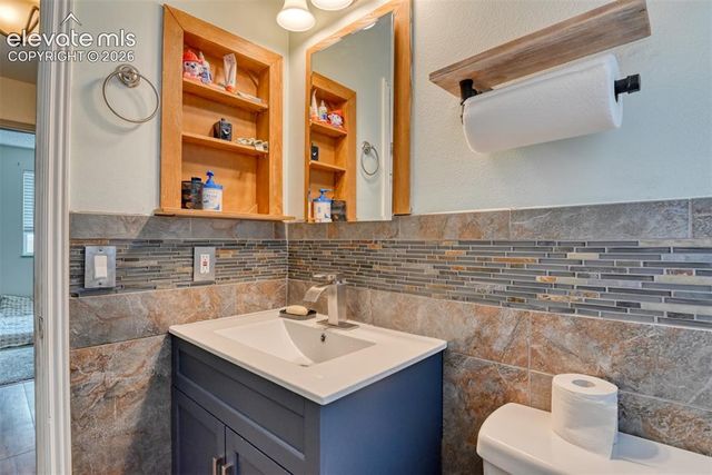 3315 Glade Court, Colorado Springs, CO 80918