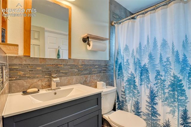 3315 Glade Court, Colorado Springs, CO 80918