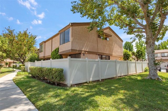 289 S Sentous, West Covina, CA 91792