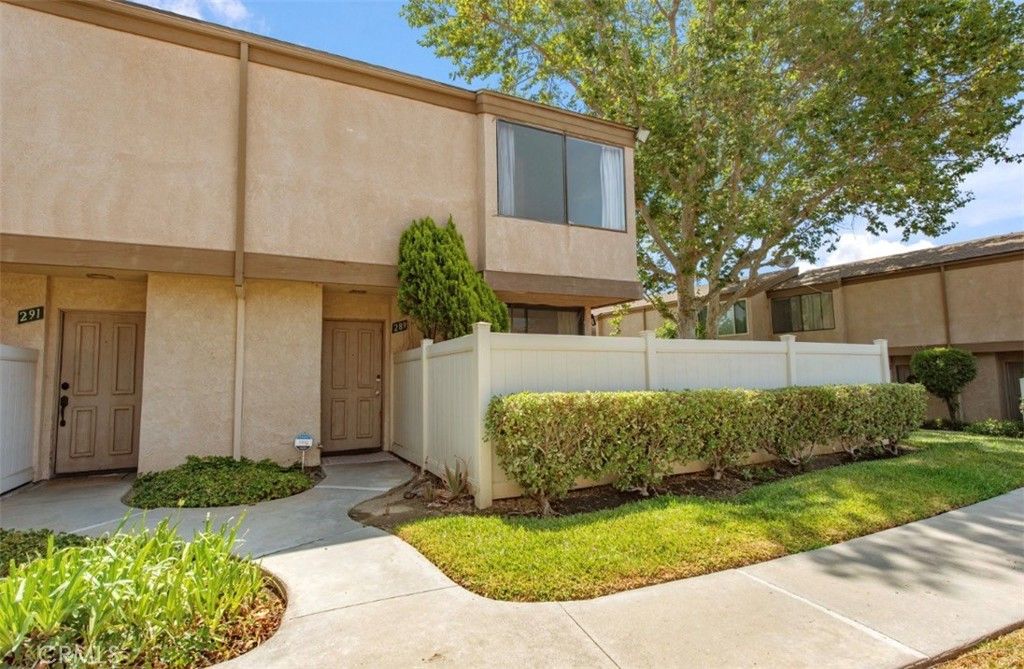 289 S Sentous, West Covina, CA 91792