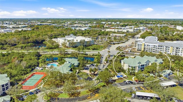 5110 NORTHRIDGE ROAD 203, Sarasota, FL 34238