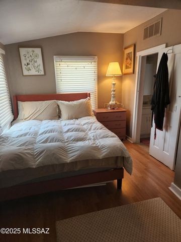 815 E 8th Street, Tucson, AZ 85719