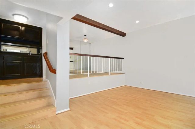 18739 Hatteras Street 55, Tarzana, CA 91356