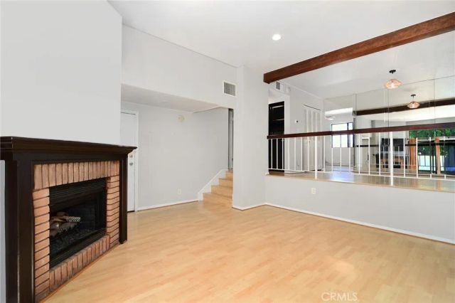 18739 Hatteras Street 55, Tarzana, CA 91356
