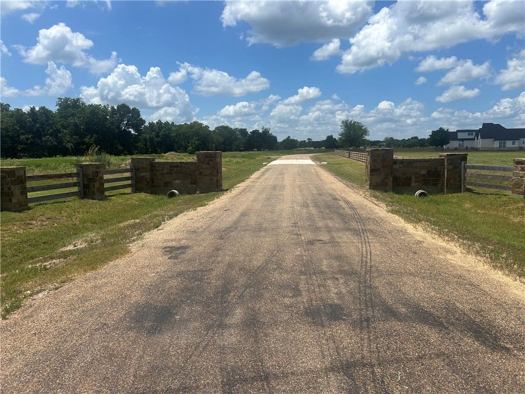 Track 4 Hudson Farms RD, Franklin, TX 77856 — exterior