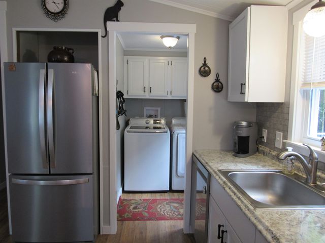 14 Rim Road, Danville, NH 03819