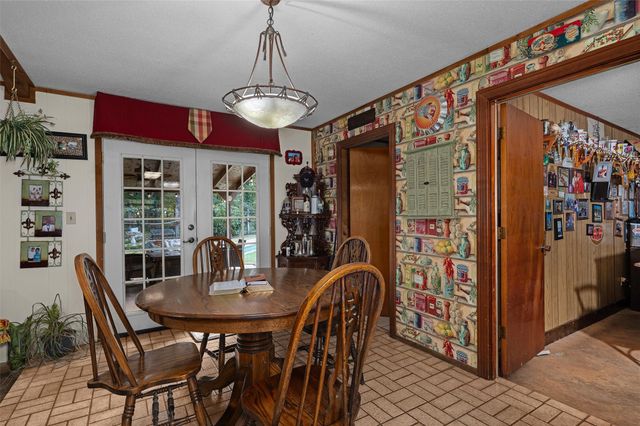 8915 Blanchard Latex Road, Mooringsport, LA 71060
