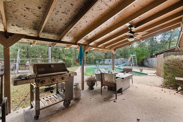 8915 Blanchard Latex Road, Mooringsport, LA 71060