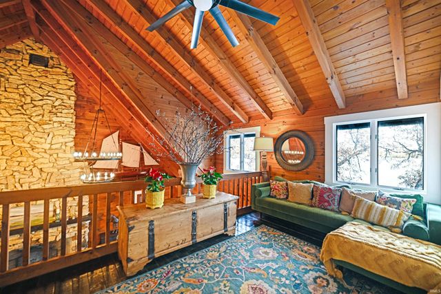 1720 N Shore Drive, Rome City, IN 46784