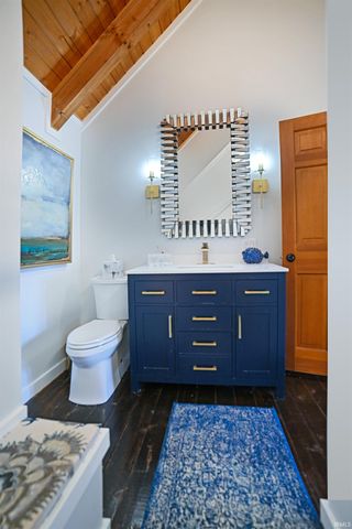 1720 N Shore Drive, Rome City, IN 46784