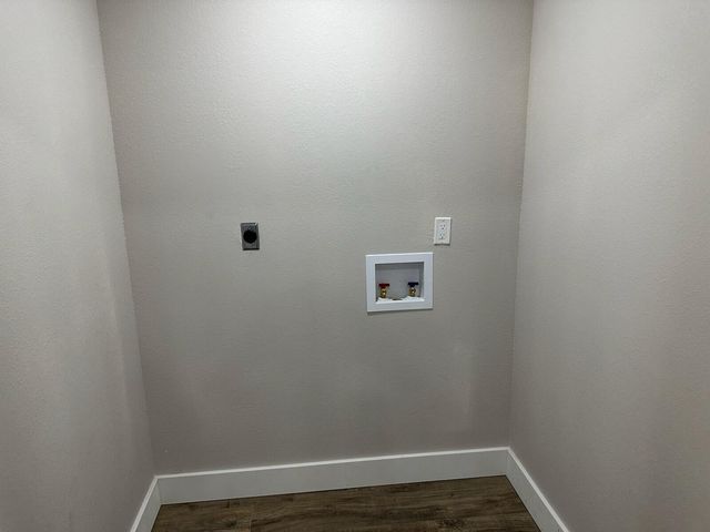 1256 Black Oak Resort Lane, Lampe, MO 65681