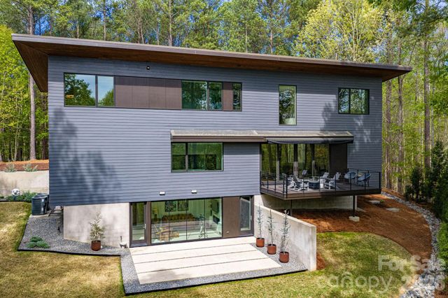 123 Honeydew Circle, Troutman, NC 28166