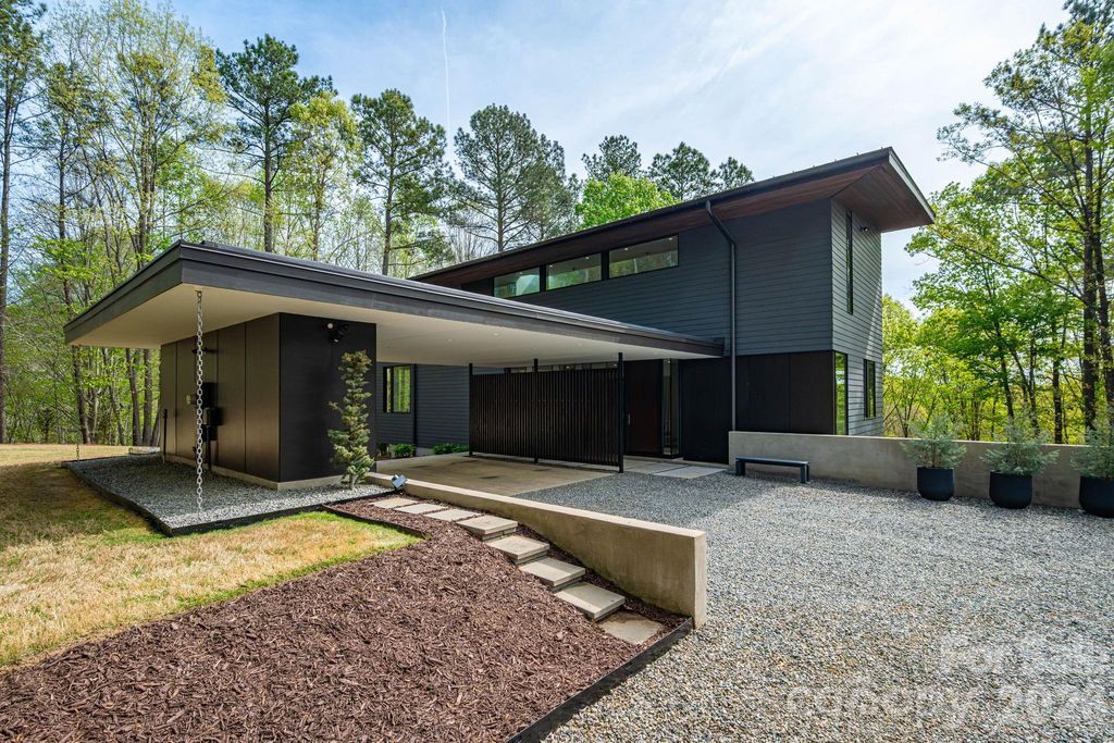 123 Honeydew Circle, Troutman, NC 28166