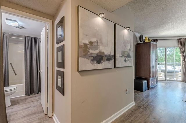 1 Biscayne Drive 109, Atlanta, GA 30309