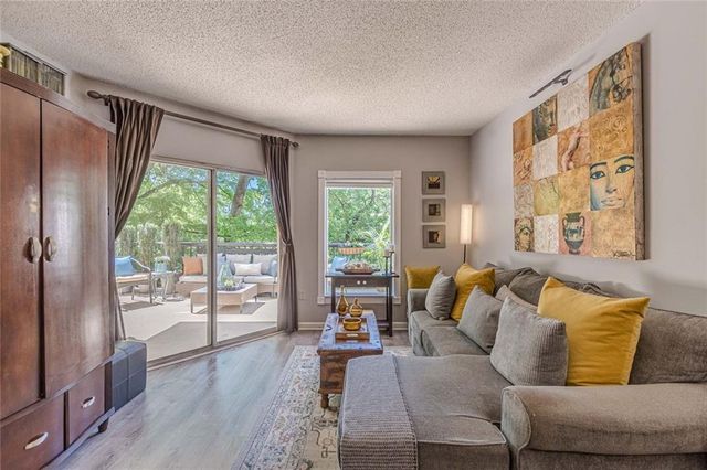 1 Biscayne Drive 109, Atlanta, GA 30309