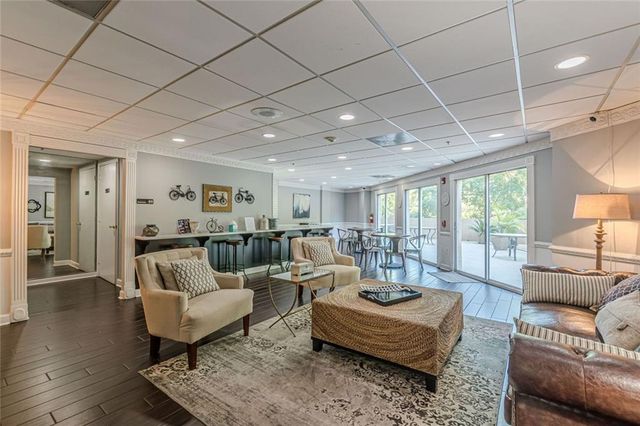1 Biscayne Drive 109, Atlanta, GA 30309