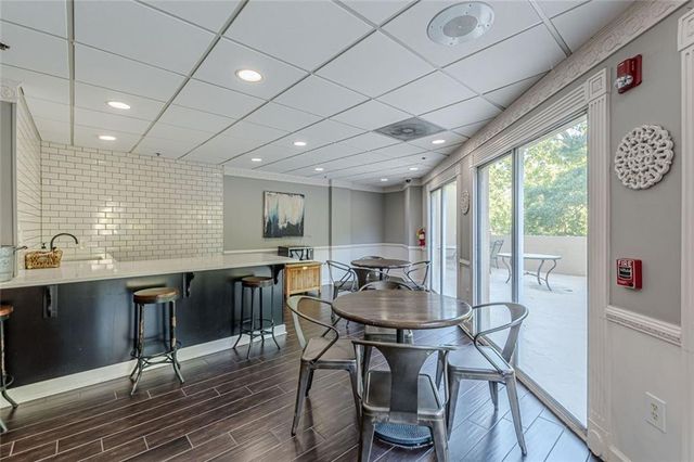 1 Biscayne Drive 109, Atlanta, GA 30309