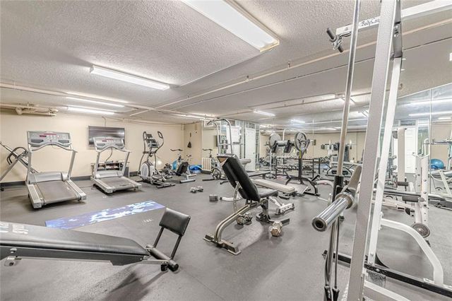 1 Biscayne Drive 109, Atlanta, GA 30309