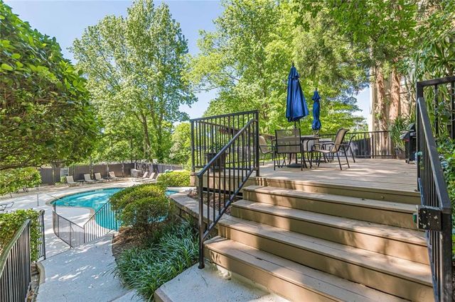1 Biscayne Drive 109, Atlanta, GA 30309