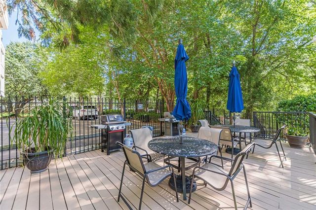 1 Biscayne Drive 109, Atlanta, GA 30309