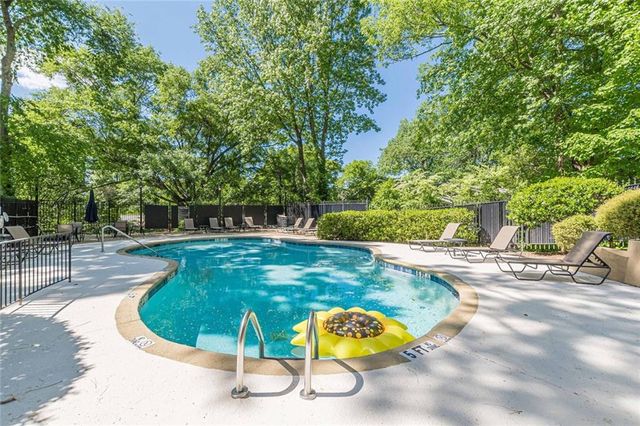 1 Biscayne Drive 109, Atlanta, GA 30309