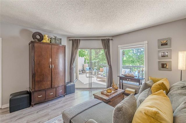 1 Biscayne Drive 109, Atlanta, GA 30309