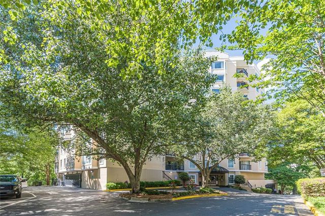 1 Biscayne Drive 109, Atlanta, GA 30309