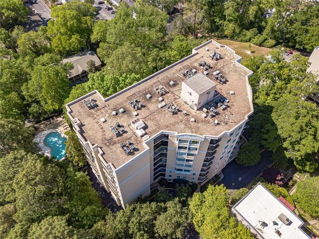 1 Biscayne Drive 109, Atlanta, GA 30309