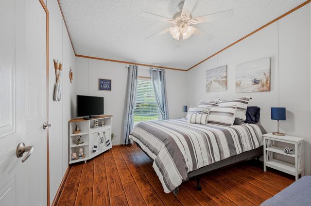 212 Sunset Road, Pottsboro, TX 75076