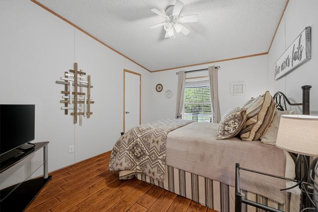 212 Sunset Road, Pottsboro, TX 75076