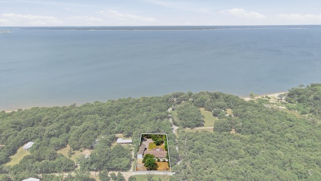 212 Sunset Road, Pottsboro, TX 75076