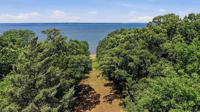 212 Sunset Road, Pottsboro, TX 75076