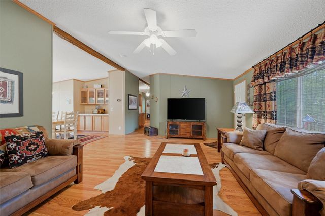 212 Sunset Road, Pottsboro, TX 75076