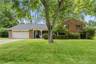 3834 Willow Creek Drive, Clayton, OH 45415