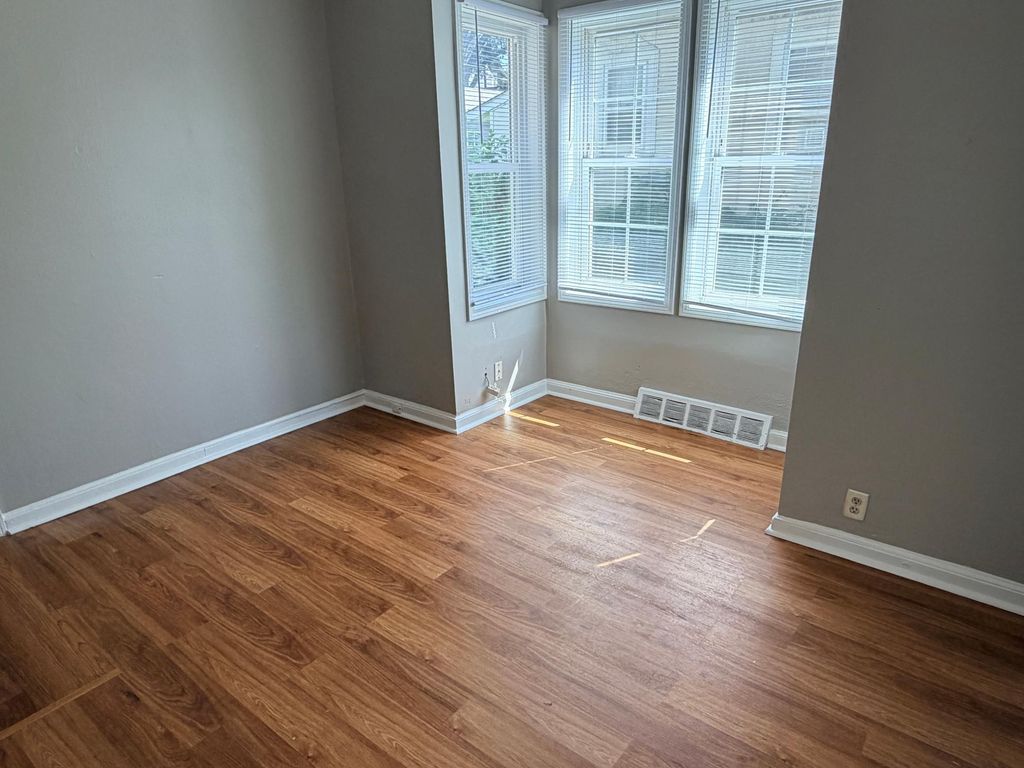 353 Lawson Avenue E, Saint Paul, MN 55130 — photo 4
