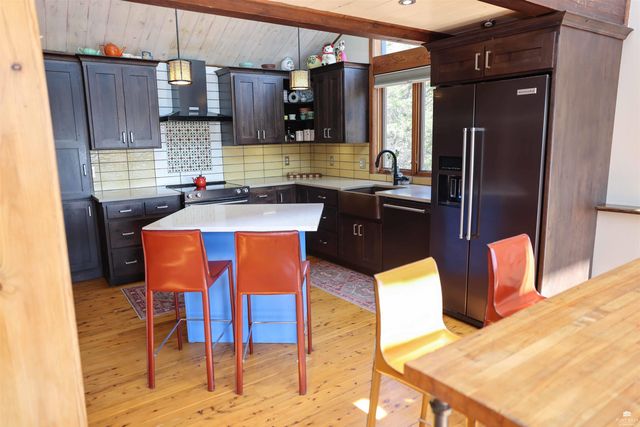 5707 Saddle Rock Road, Manhattan, KS 66503
