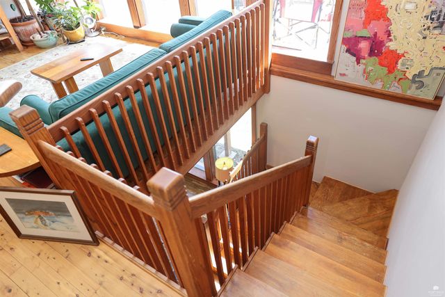 5707 Saddle Rock Road, Manhattan, KS 66503
